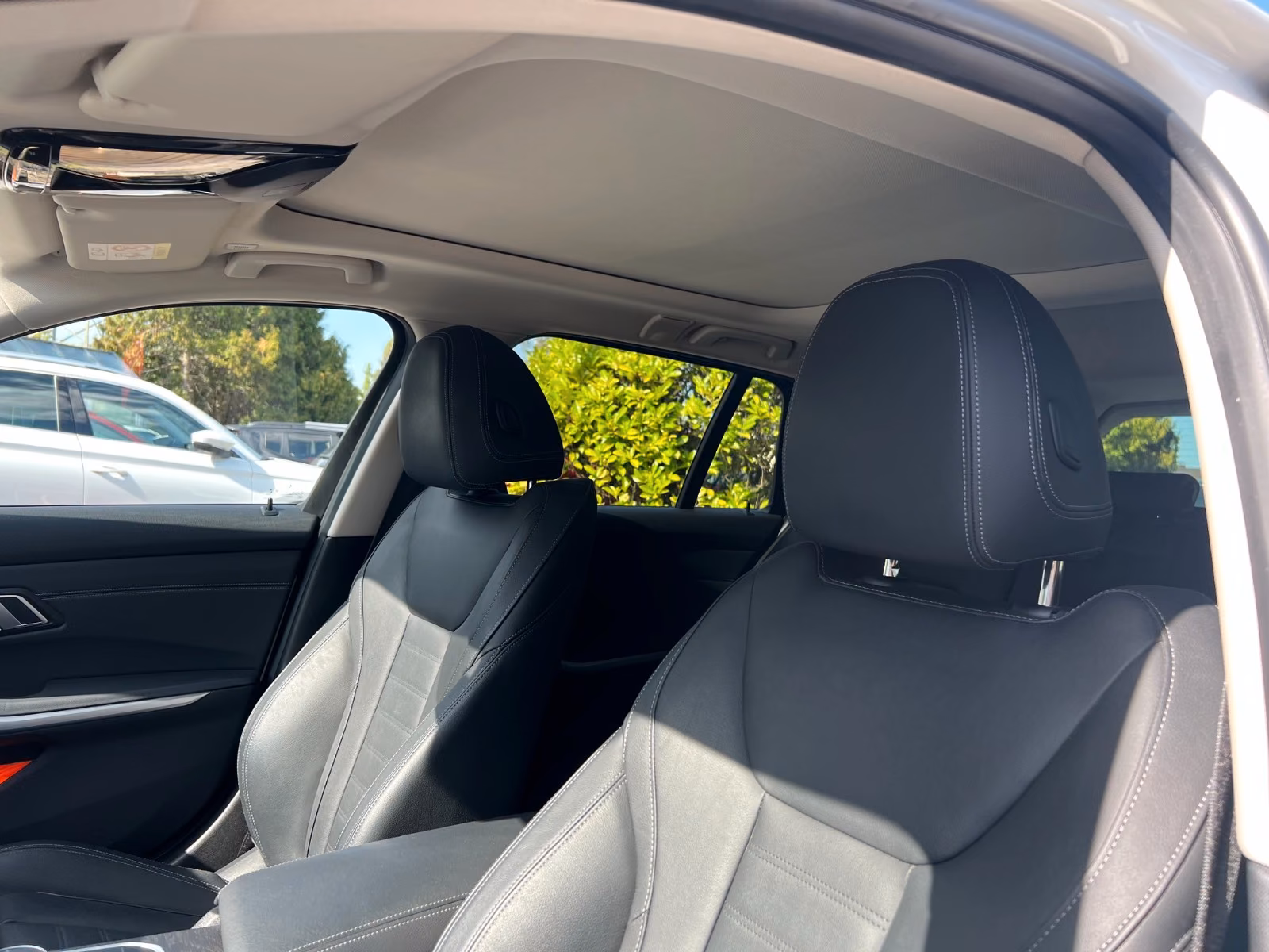 BMW 330 i xDrive Touring Luxury Line Pano