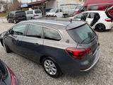 Opel Astra J Sports Tourer Exklusiv - Opel Astra: Tourer Sport