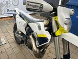 Husqvarna TE 300-2025 - HUSQVARNA TE 300