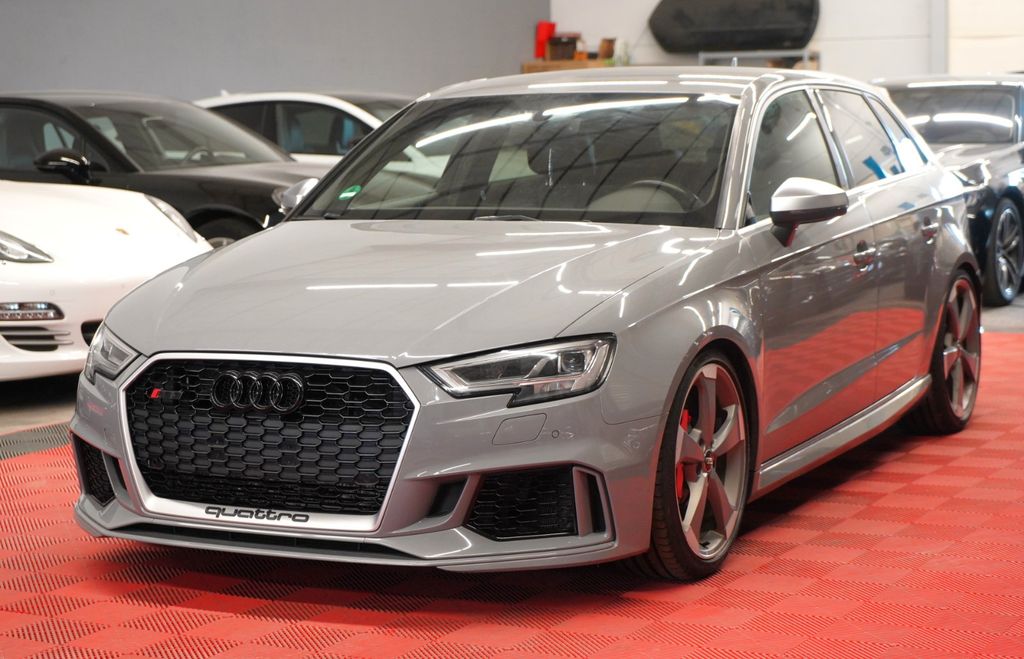 Image of Audi RS3