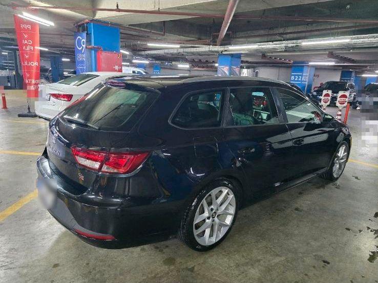 Seat Leon 2014 — interior