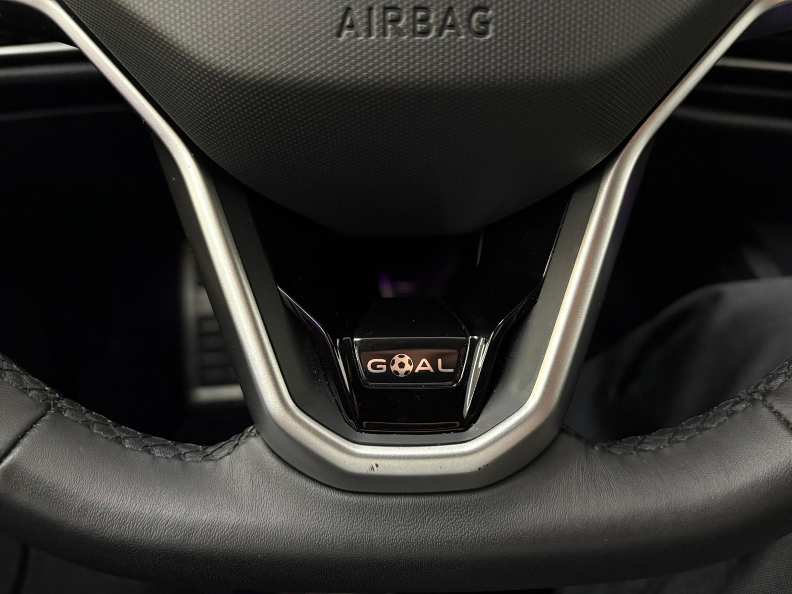 Volkswagen Golf VIII Variant GOAL 1.5 eTSI DSG Navi AHK Kam