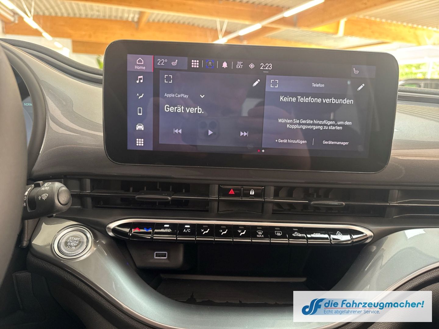 Fahrzeugabbildung Fiat 500 e CABRIO Sitzhzg CarPlay Kamera Klimaautom F