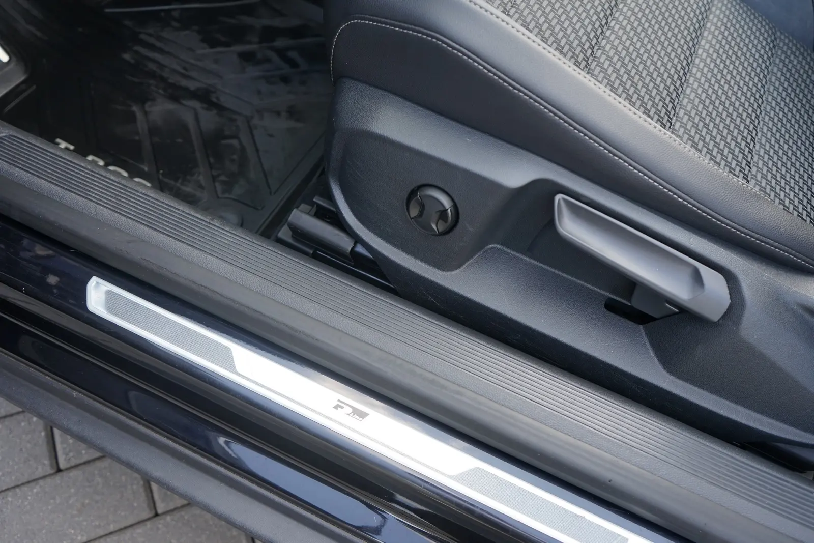 Volkswagen T-Roc Cabriolet 1.5 TSI R-Line LED Beats Navi, миниатюра 14
