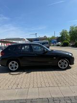 BMW X1 23d xDrive M-PAKET - BMW X1: Allradantrieb