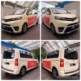 Toyota Proace Verso Neuer Motor bei 225818km  9 Sitzer - Toyota: Motor