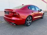 Volvo S60 2.0 B3 R-Design LED+AHK+4xSHZ+CAM+RADAR - Volvo S60 Gebrauchtwagen