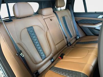 2022 BMW X5 M — миниатюра 15