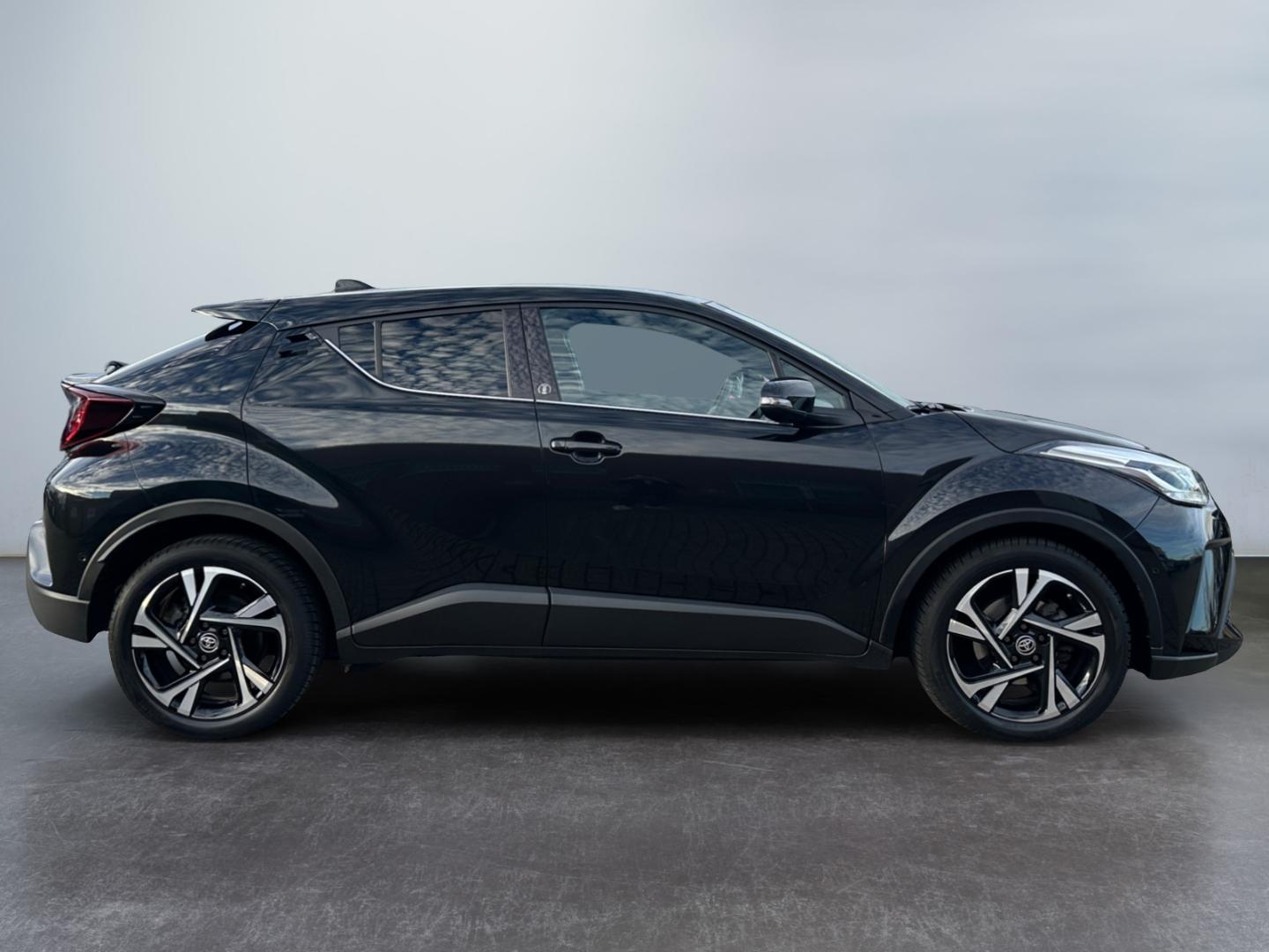 Toyota C-HR 2.0 Hybrid Team D *LED*ACC*CarPlay*CAM*SHZ*