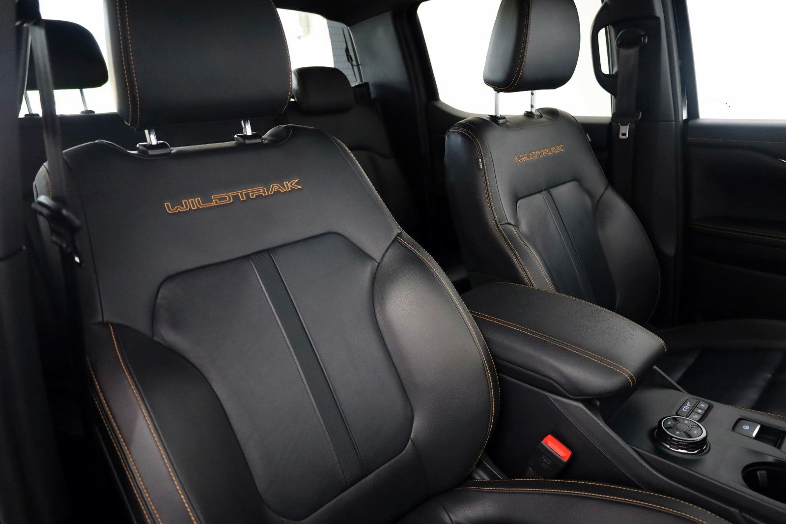 Fahrzeugabbildung Ford Ranger Wildtrak X e-4WD,Techno.71,Rollo el, AHK