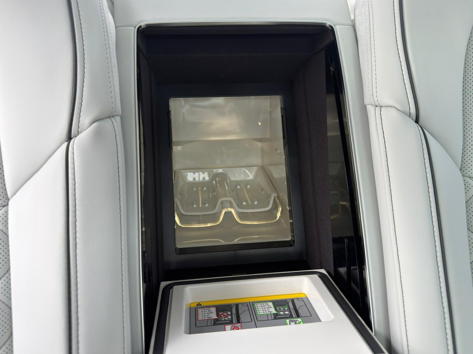 Audi A8 60 TFSI e L QUATTRO/VIP/4-SEATS/B&O/
