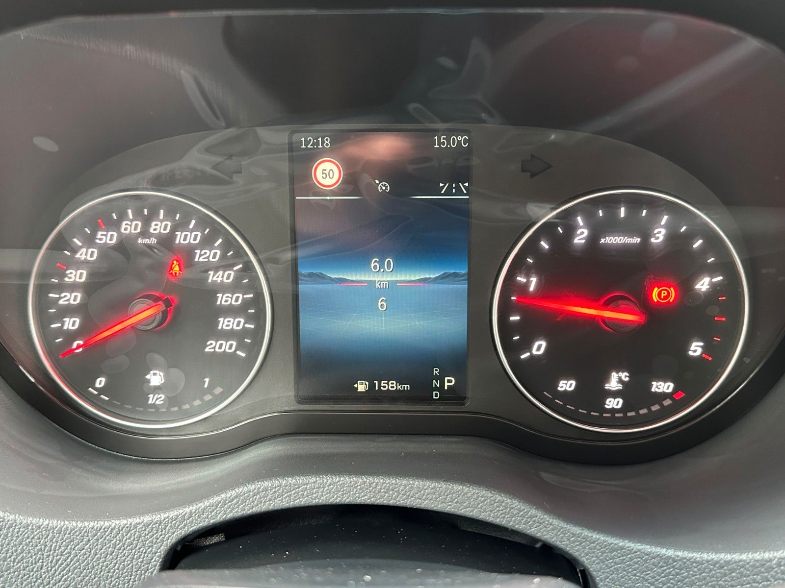 Fahrzeugabbildung Mercedes-Benz Sprinter 317 CDI 3665 9G DoKa AHK Klima