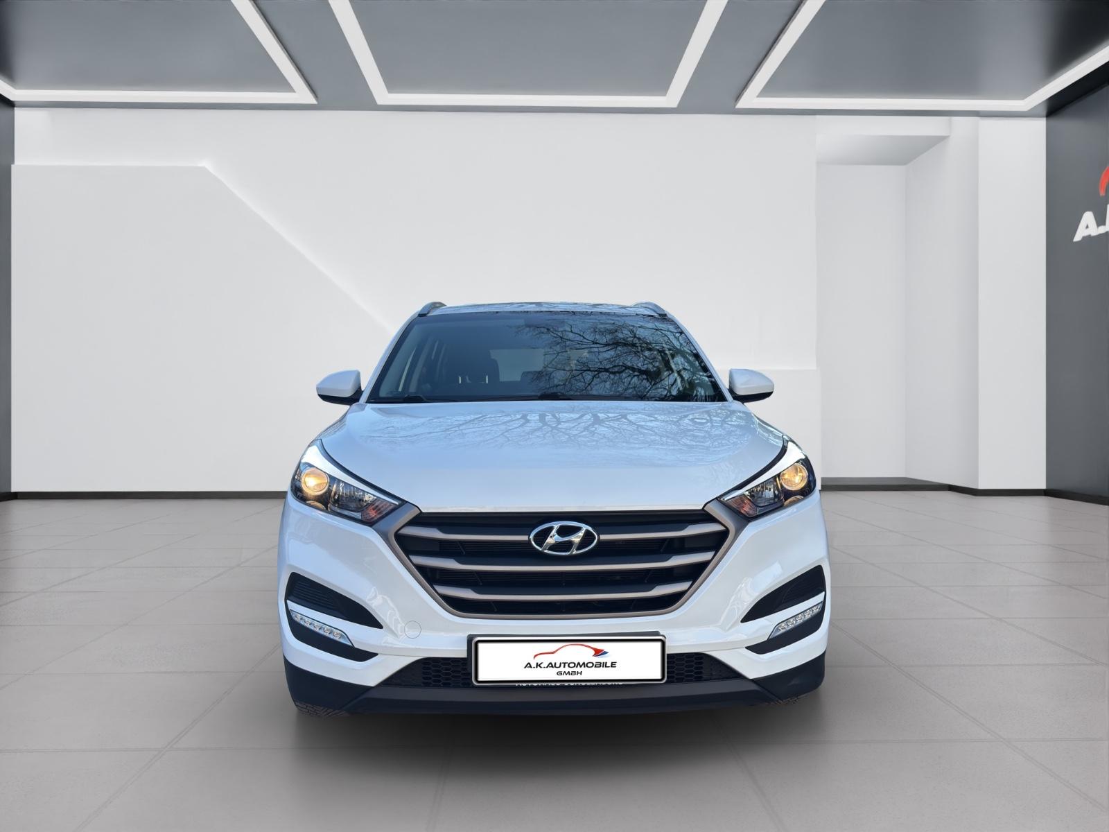 Hyundai Tucson blue 2WD-Navi+Kamera+1.Hand+TÜV-12.2027