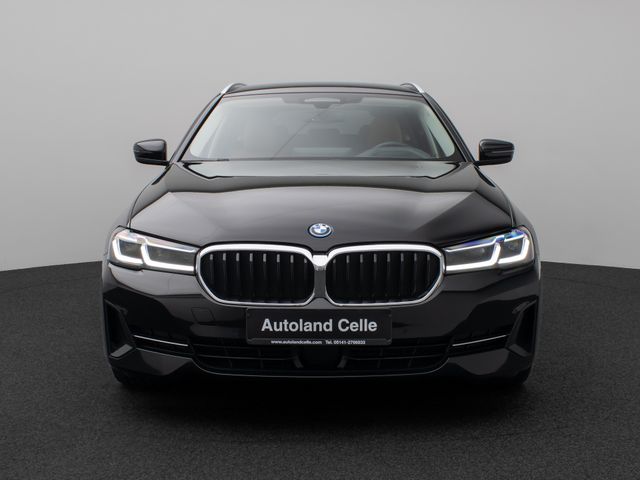 Foto Nummer 2: BMW 530e