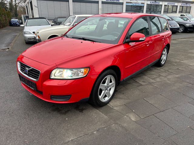 Volvo V50 Kombi 1.6 ECO LINE TÜV NEU 2 HAND XENON