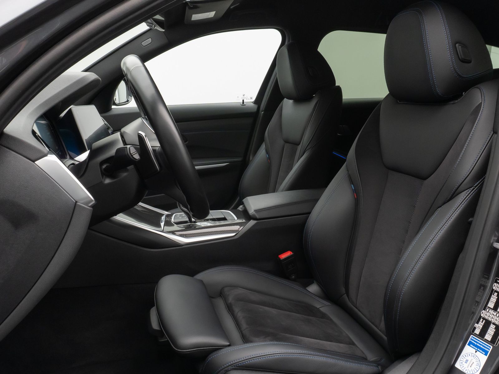 Fahrzeugabbildung BMW 320d M Sport Laser Kamera DAB Komfort 19Zoll