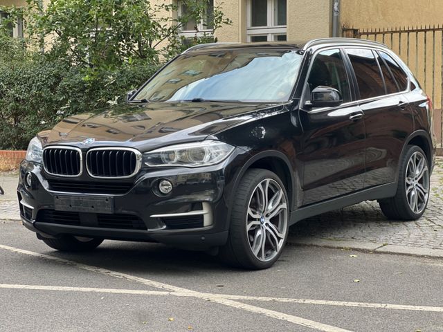 BMW X5 xDrive30d ACC*Spur*Kamera*Keyless*AHK*Navi