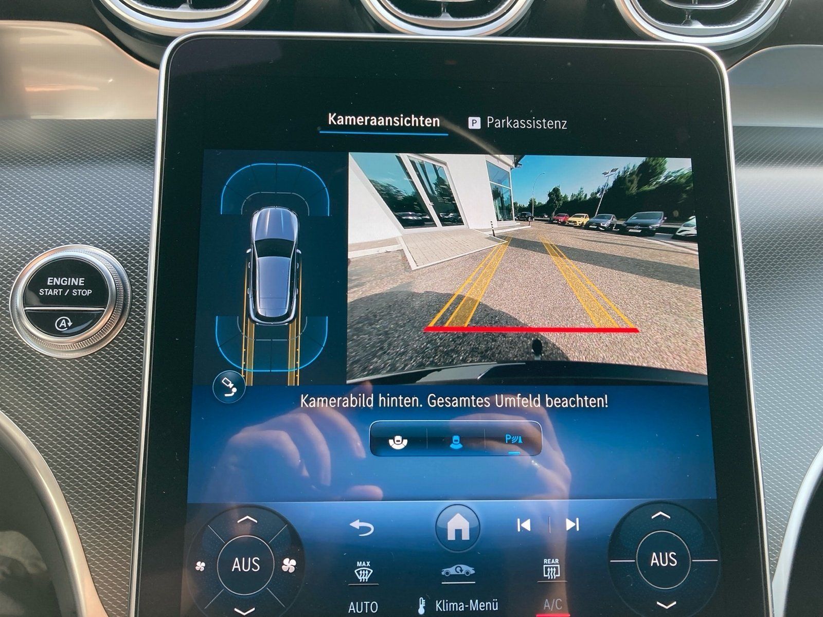 Fahrzeugabbildung Mercedes-Benz GLC 200 4M*AHK*Pano*Totwink*Memory*LED*Kamera*