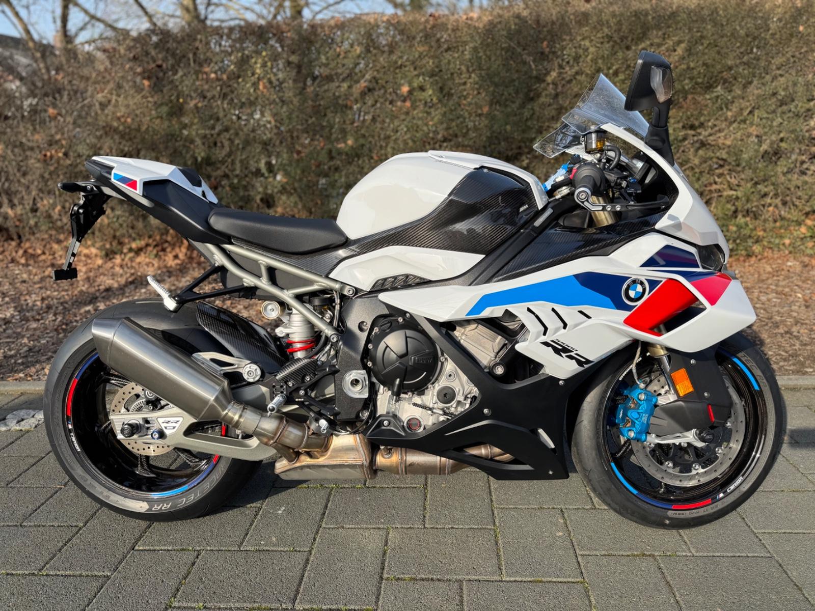BMW S1000RR MPaket Carbonpaket Carbonradäder 250km