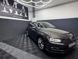 Volkswagen Passat Variant Highline R-LINE*DIGITAL*KEYLESS* - Diesel Gebrauchtwagen