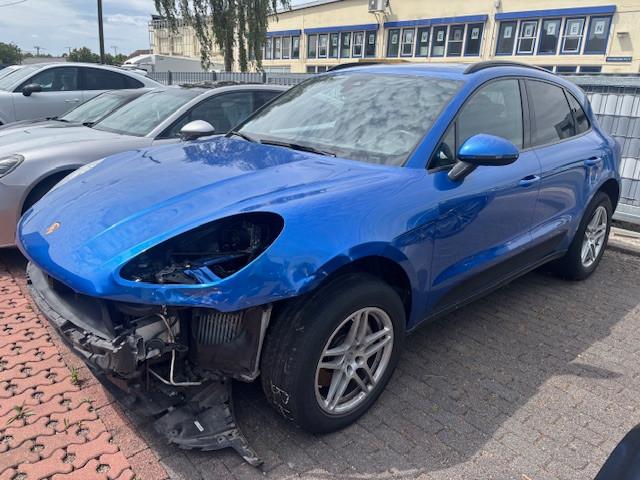 Porsche Macan S