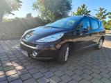 Peugeot 207 SW, Sport, Kombi, Panorama, Alu, Klima - Peugeot 207 aus 2008: SW