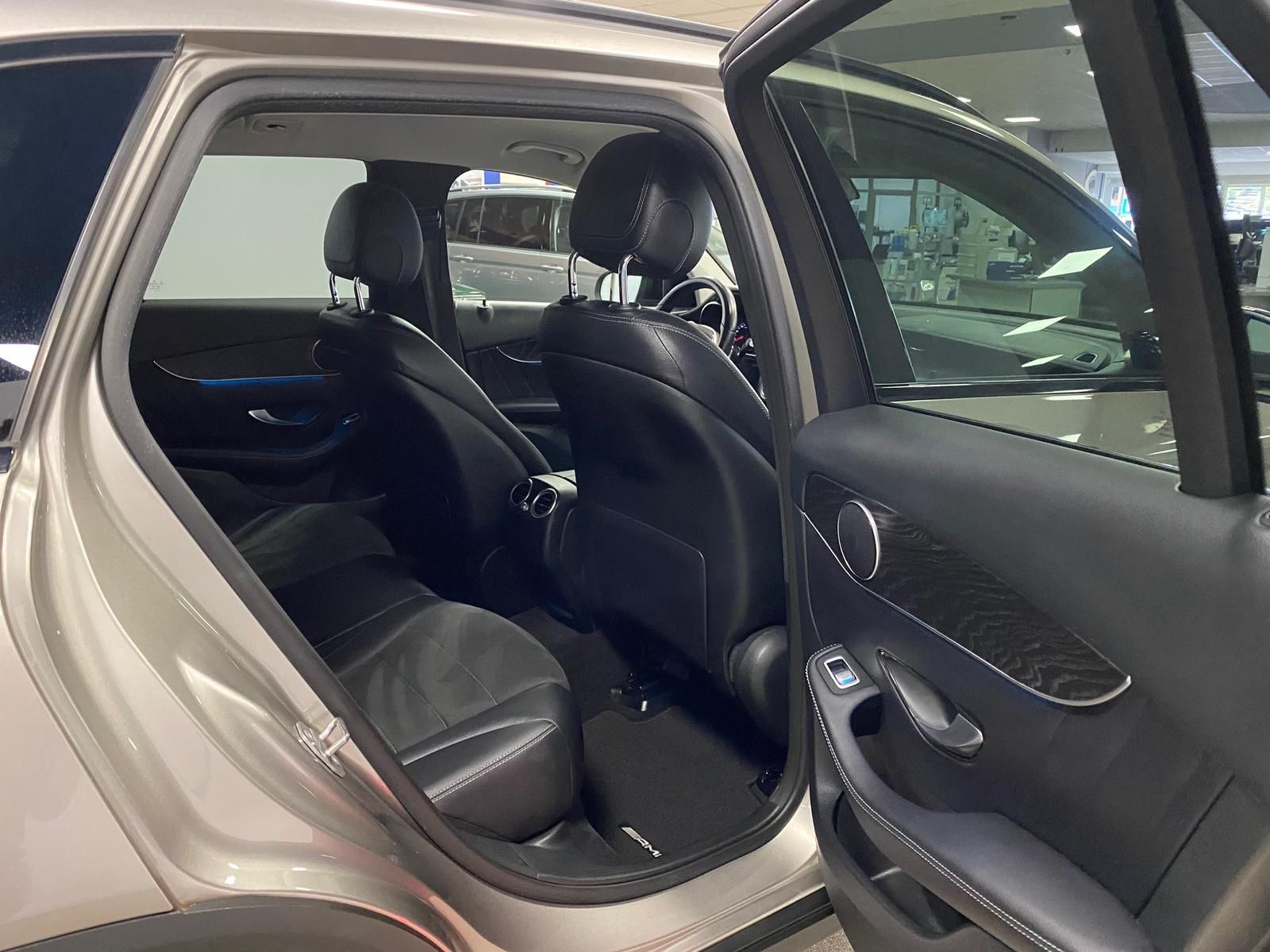 Fahrzeugabbildung Mercedes-Benz GLC 250 CDI 4Matic AMG Line+NAVI+AHK+ALLRAD+