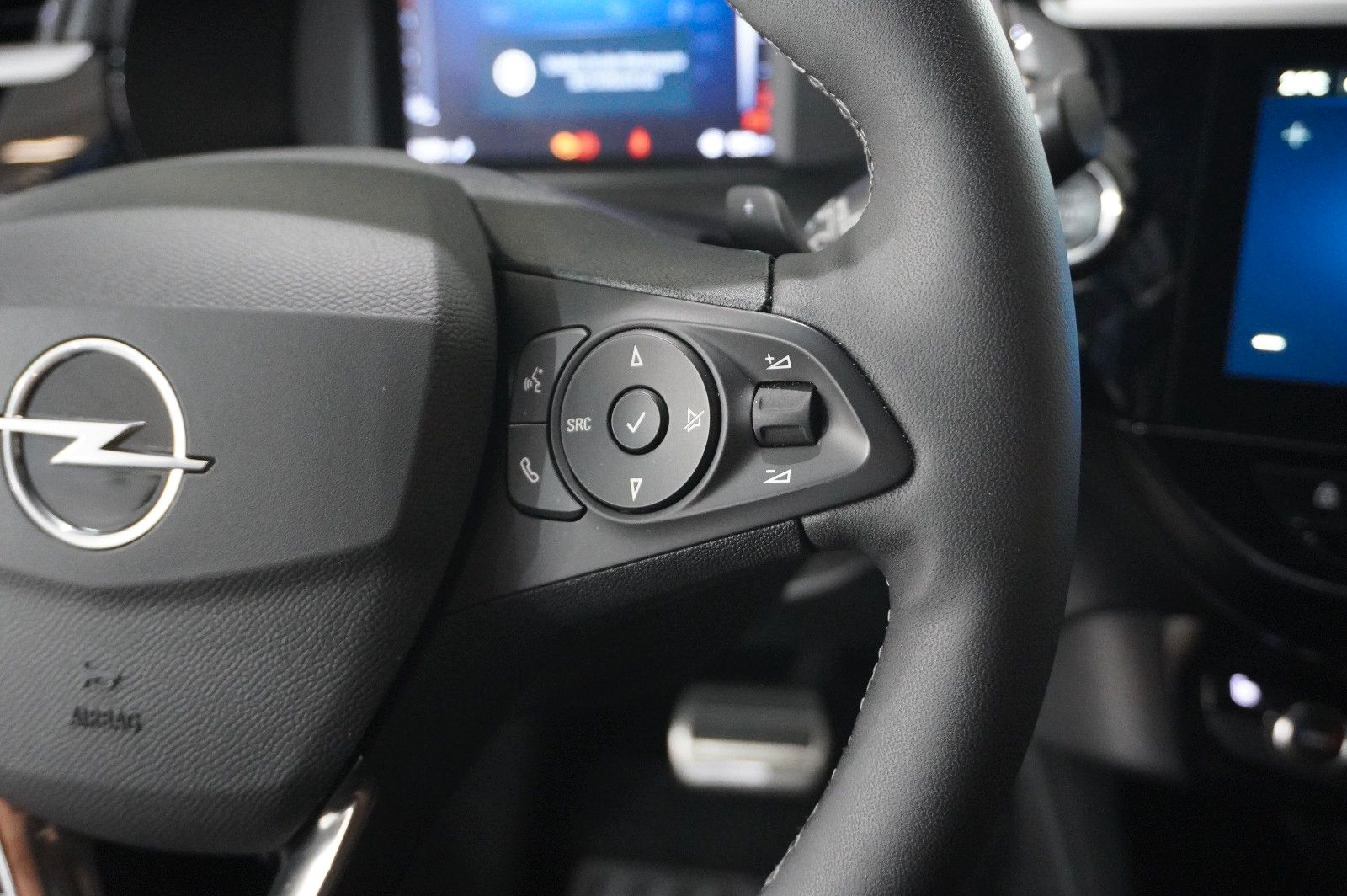 Fahrzeugabbildung Opel Corsa F 1.2T GS SPORT NAVI/LED/KAMERA/SPORT/DAB+