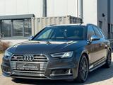 Audi S4 Avant 3.0 TFSI quattro  BBS/AHK/ Bang&Olufsen - graue Audi S4