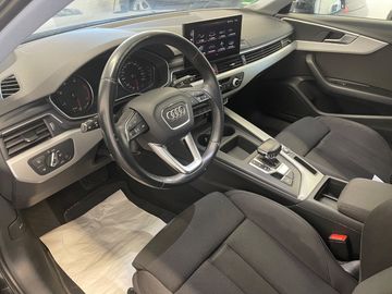 Audi A4 - 11