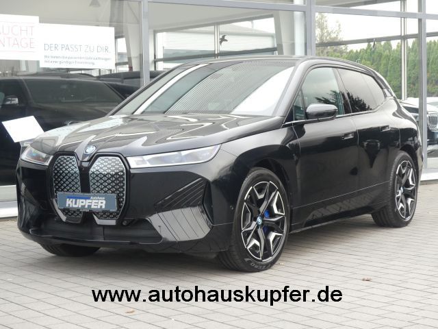 BMW iX xDrive50 Sportpak.AHK°ACC Prof°22"-LASER*belü