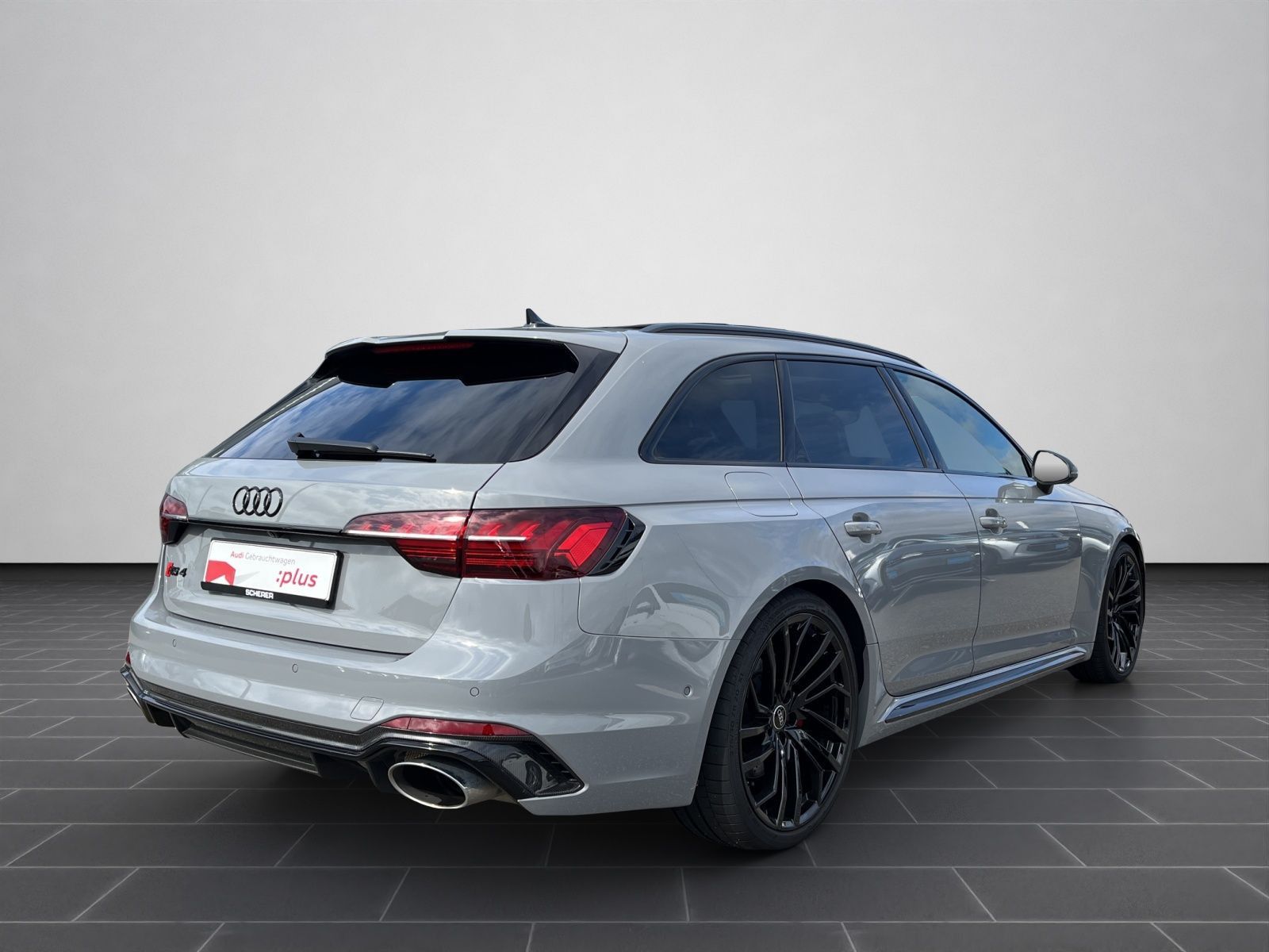 Audi RS4 - Bild 3