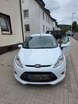 Ford Fiesta 1,25 60kW Titanium - Ford Fiesta aus 2011: 1.6