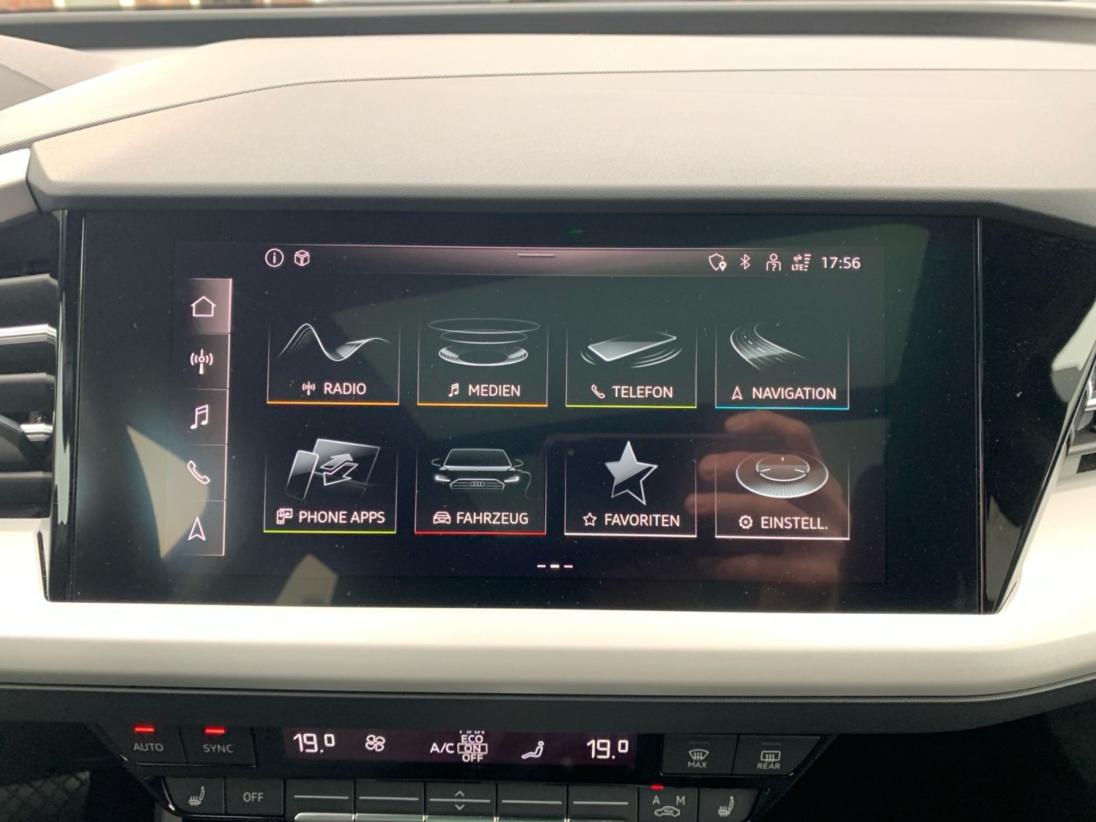 Audi Q4 e-tron - Bild 20