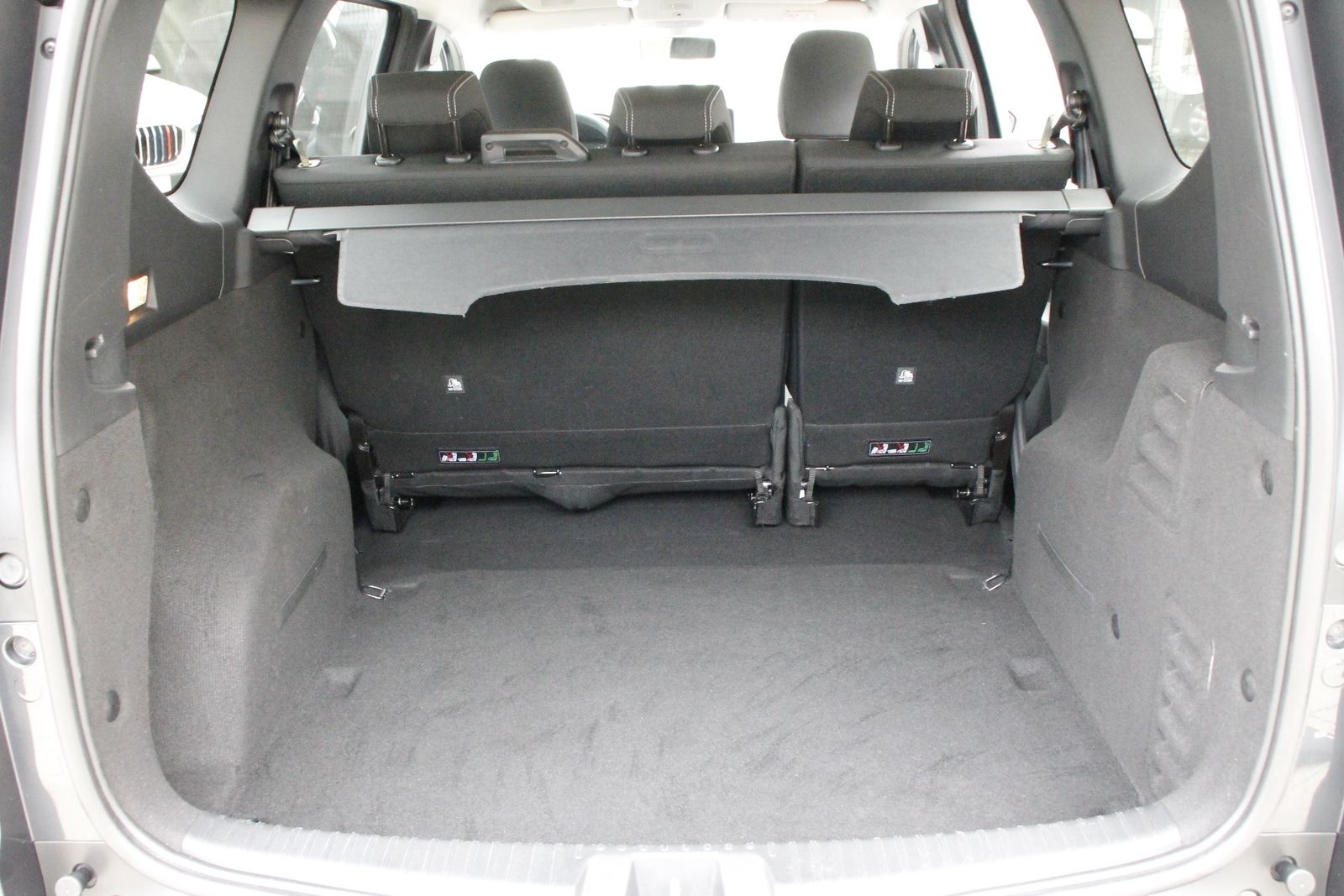 Fahrzeugabbildung Dacia Jogger Expression TCe 100 ECO-G