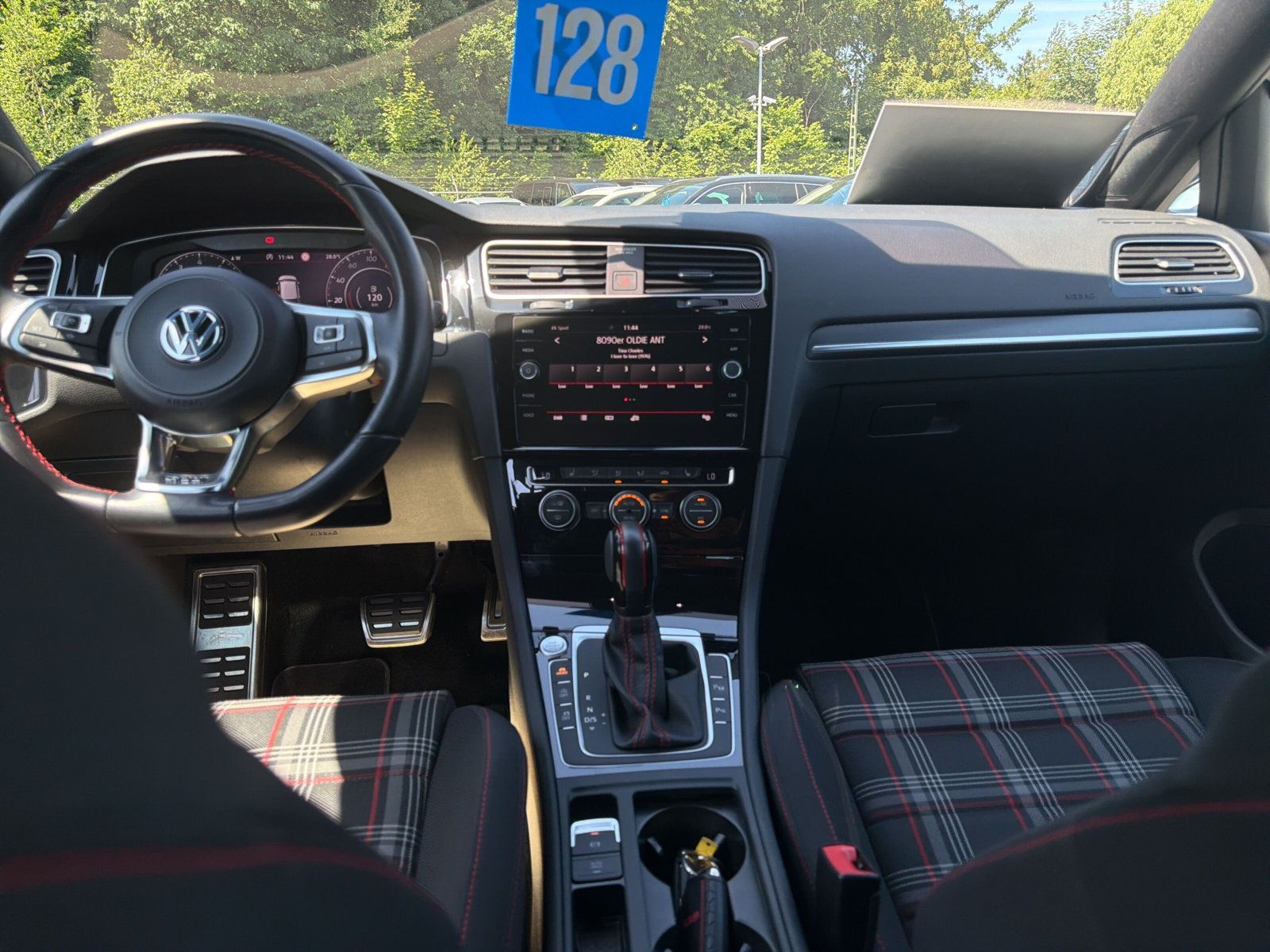 Golf GTI Performance Navi Kamera ACC LED