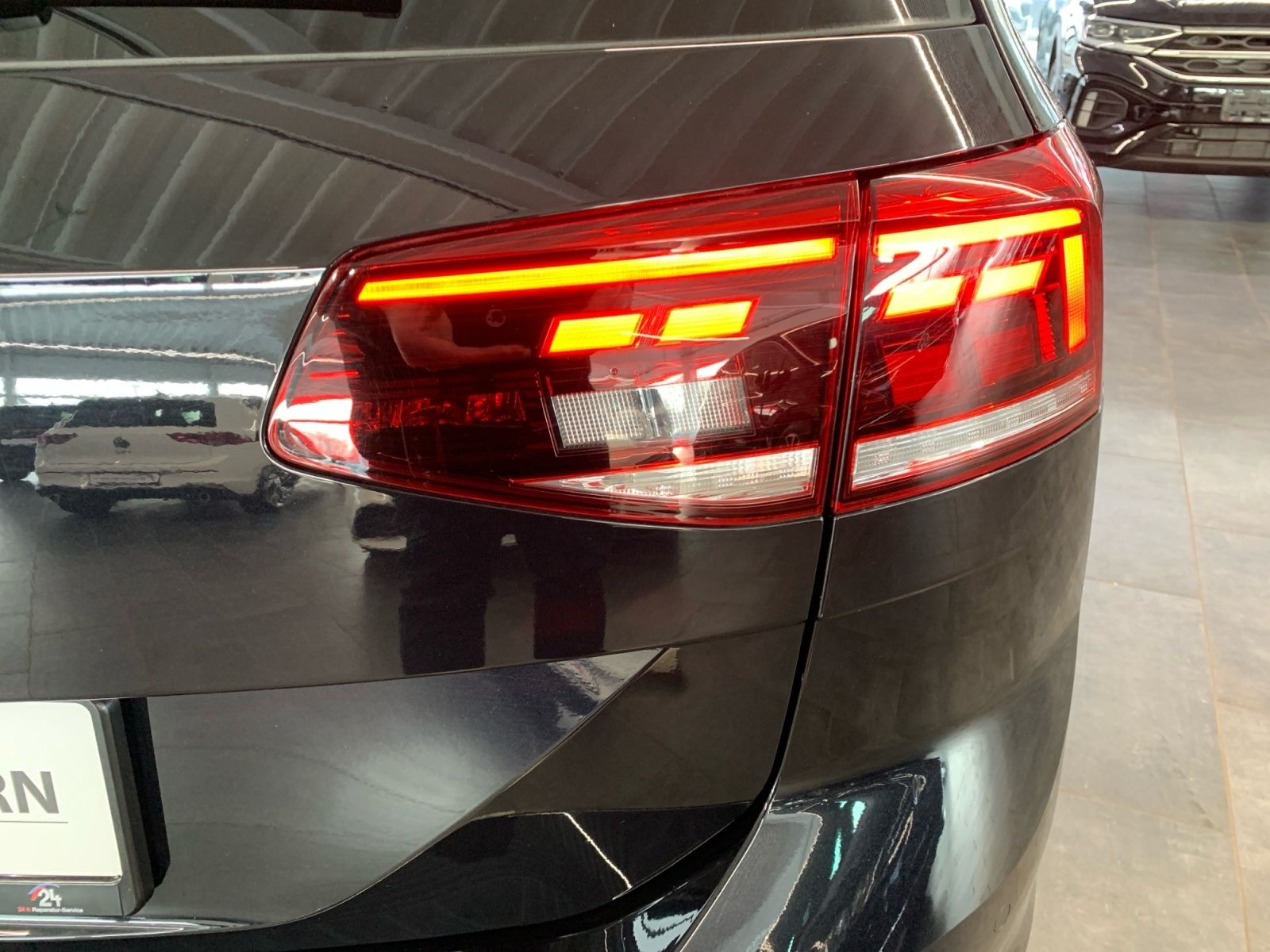 Volkswagen Passat Variant - Bild 21