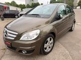 Mercedes-Benz B 180 B B 180 - gebrauchte Mercedes-Benz B 180 aus dem Jahr 2012