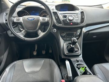 Ford Kuga - 8