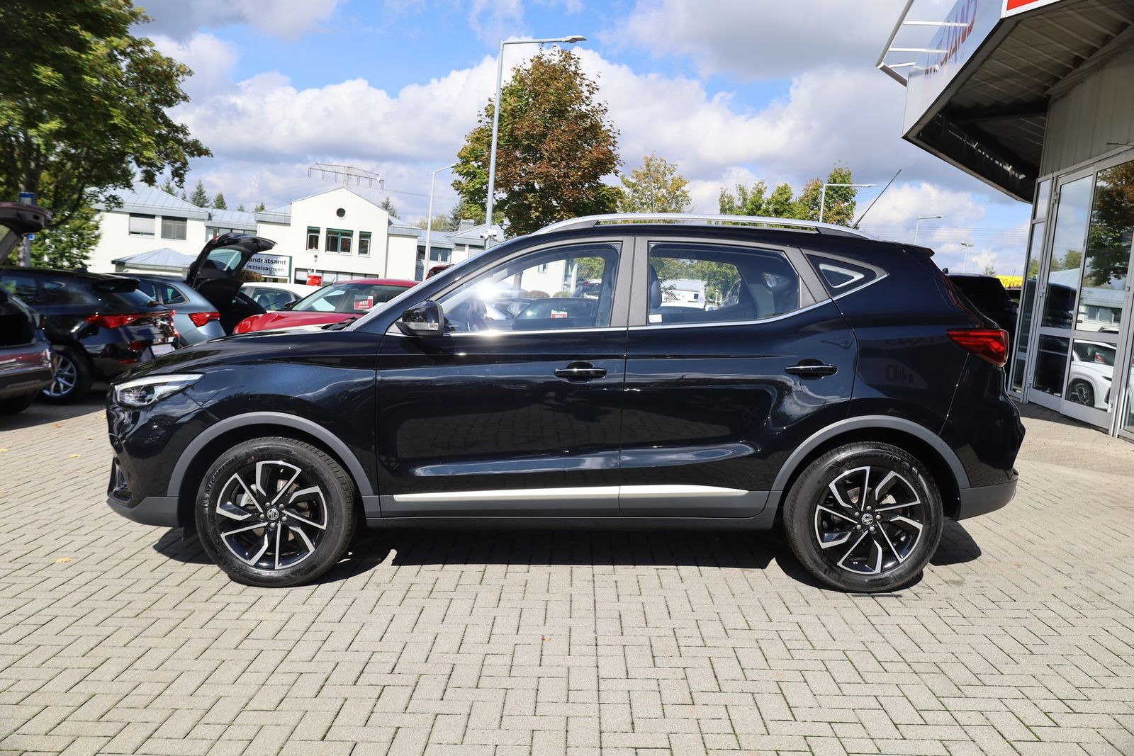 MG ZS