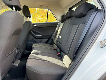 Volkswagen T-Roc - 10