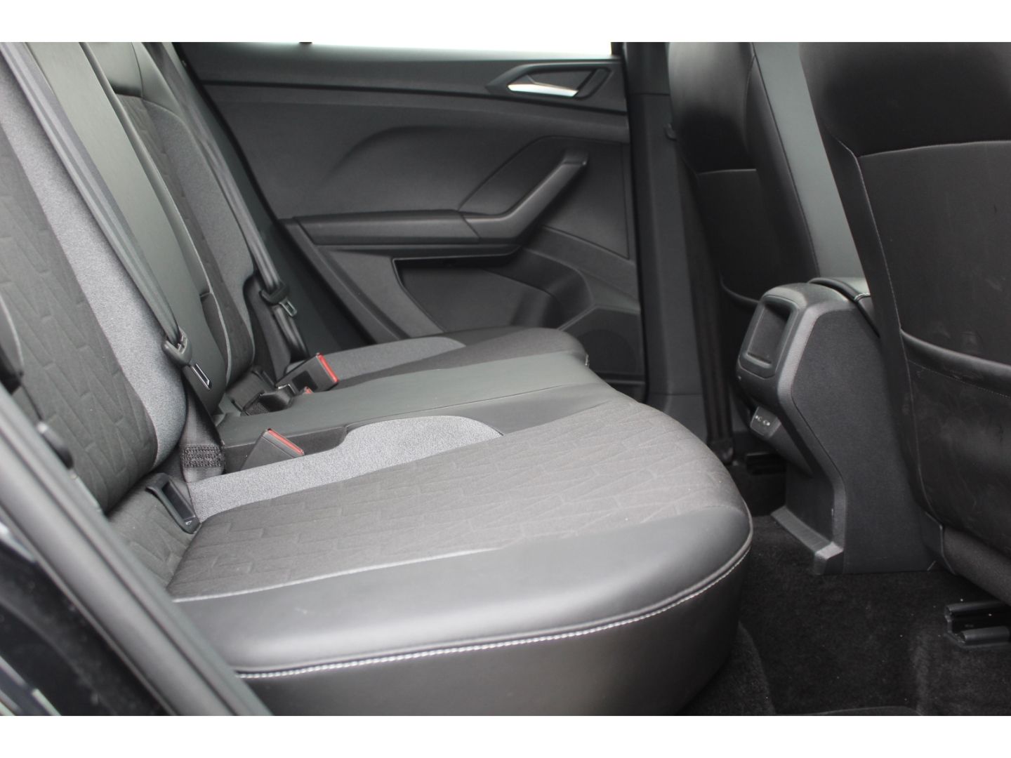 Volkswagen T-Cross - Bild 28