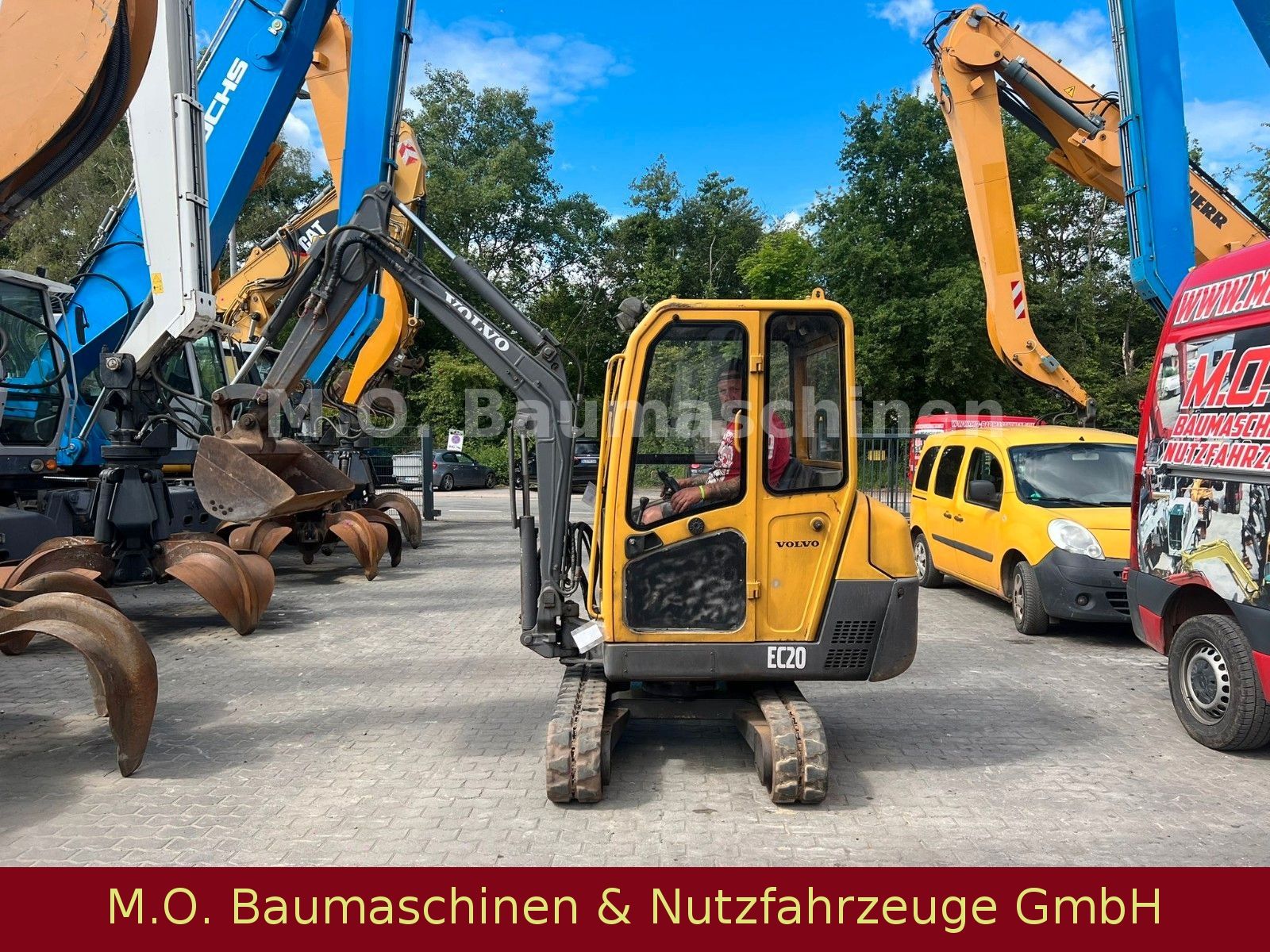 Fahrzeugabbildung Volvo EC 20 / Hammerline / 2 x Schaufel /