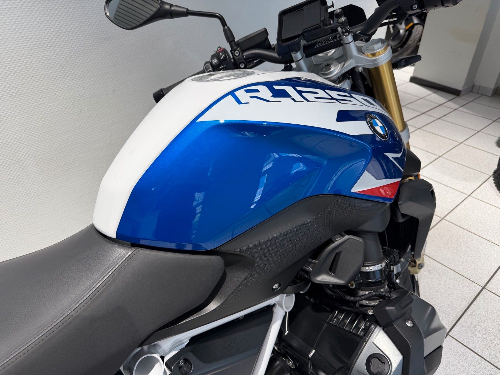 Fahrzeugabbildung BMW R 1250 R