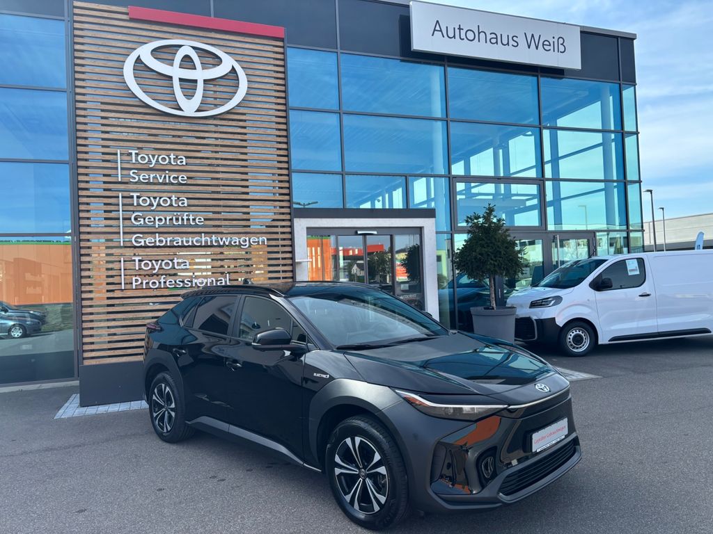 Image of Toyota bZ4X