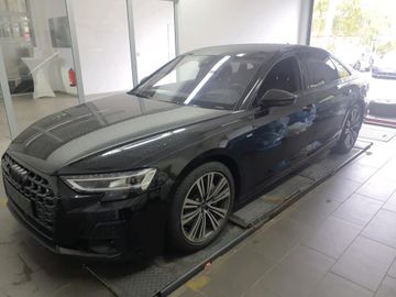 Audi A8 - 1