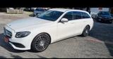 Mercedes-Benz E 200 E T-Modell Avantgarde 150ps - Mercedes-Benz E-Klasse: Avantgarde