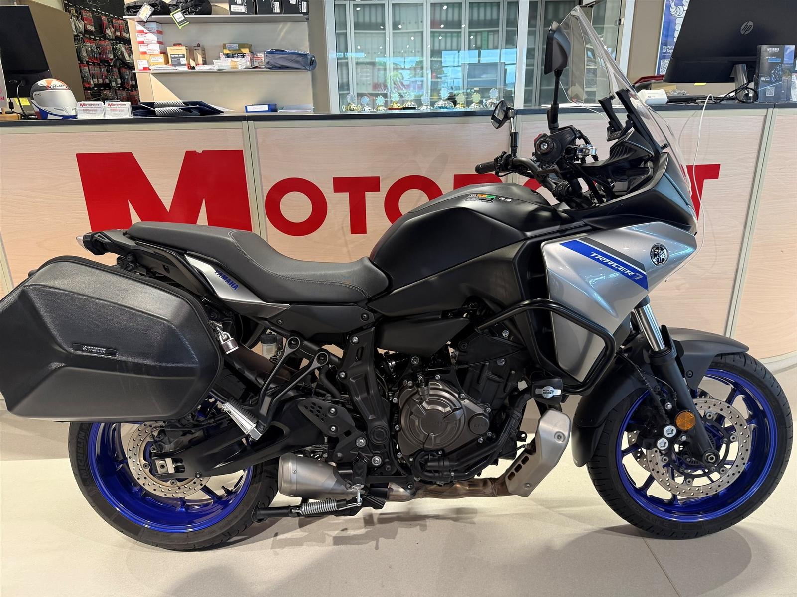 Yamaha Tracer 7 inkl. Seitentaschen, Sturzbügel,