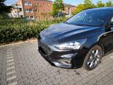 Ford Focus 1,5 EcoBlue 88kW ST-Line AHK All Black - Ford Focus mit Diesel-Antrieb: 1.8