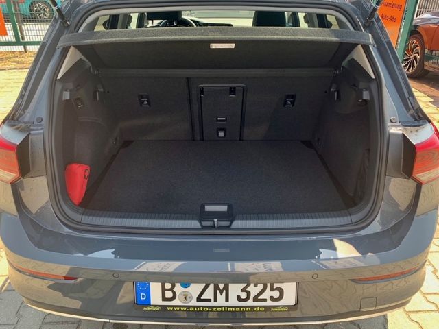 Golf VIII MOVE 1.5l eTSI DSG Navi Digit. Cockpit